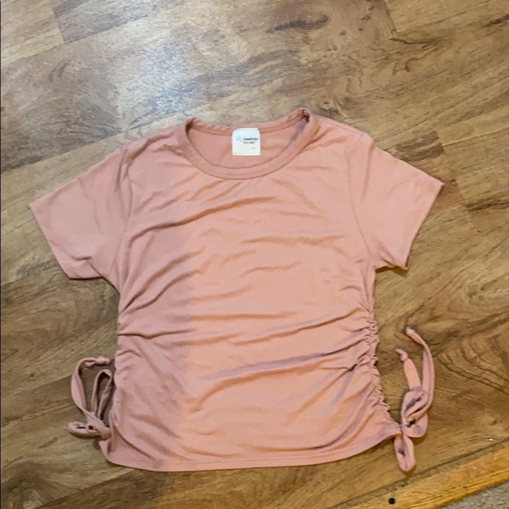 Top - Picture 2 of 3